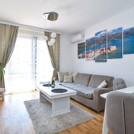 Apartment Bojana บุดวา ภายนอก รูปภาพ